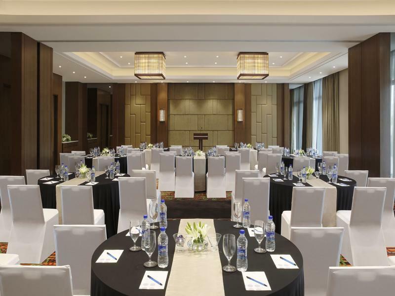 Novotel Lucknow Gomti Nagar Ngoại thất bức ảnh